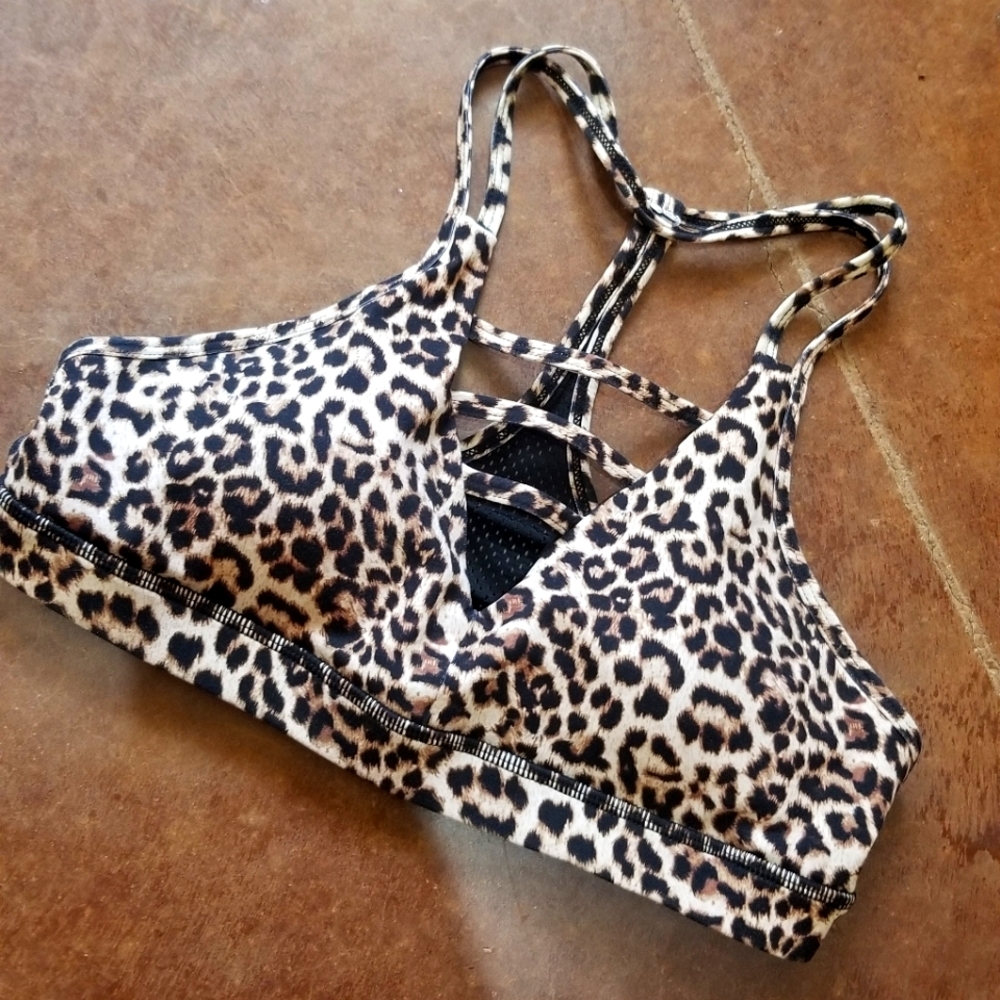 Zyia Leopard Grid sports bra
